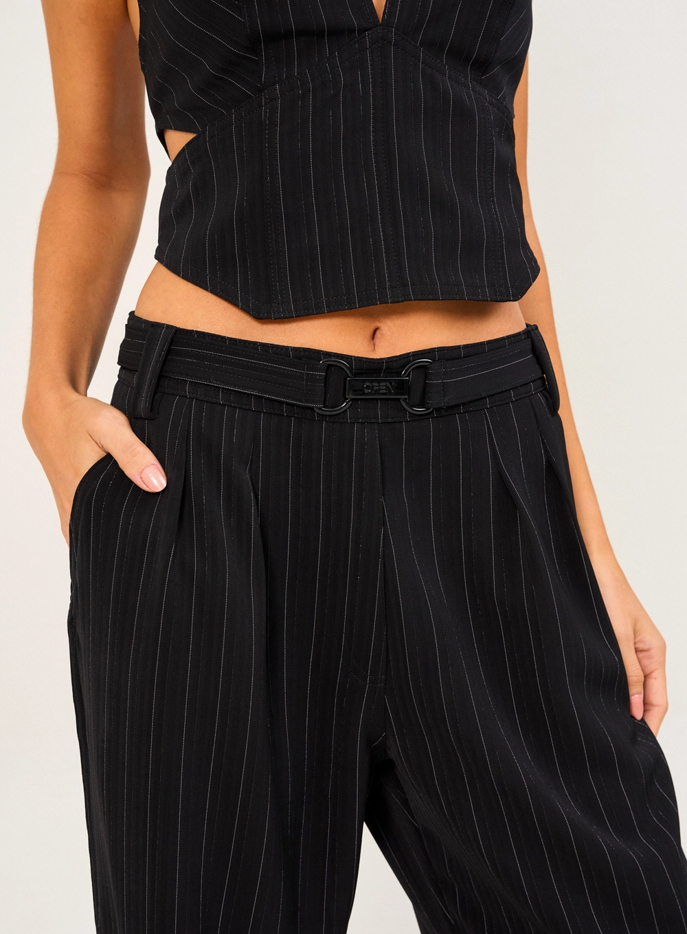 Calça Feminina Pantalona Com Recorte Estampados 3