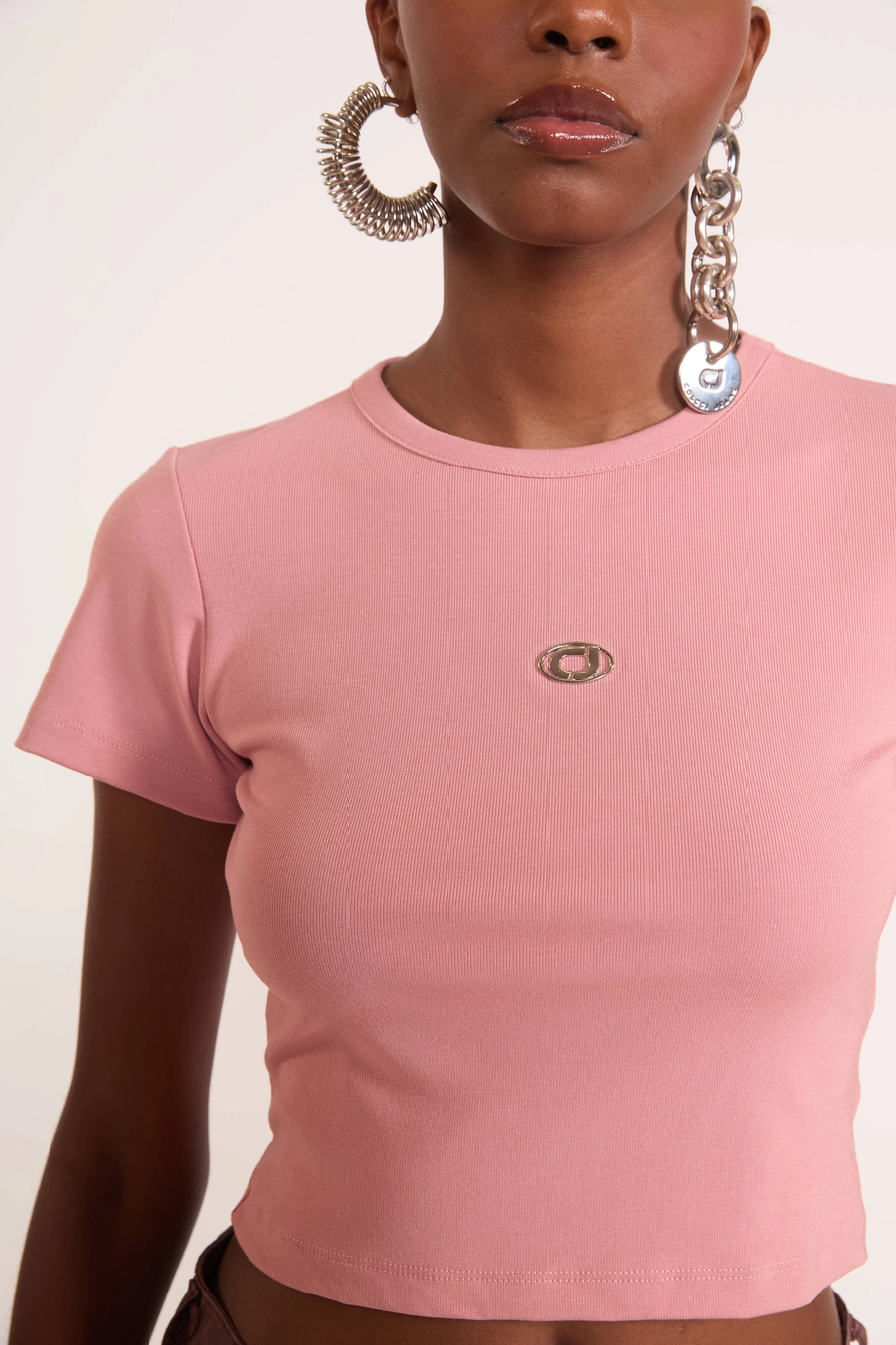 Blusa Cropped Ajustada Logomania Rosa