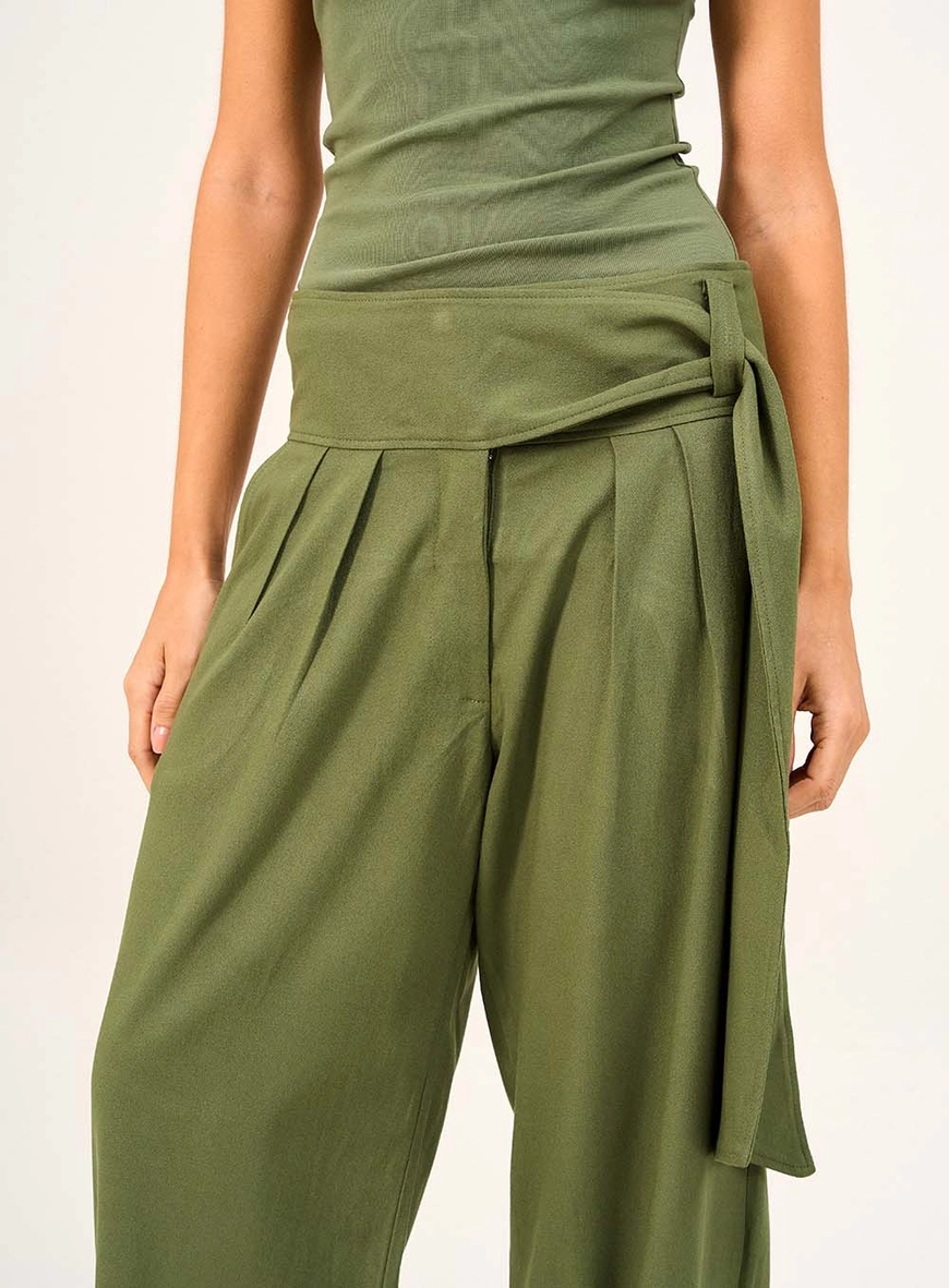 Calça Feminina Com Amarração Verde 3
