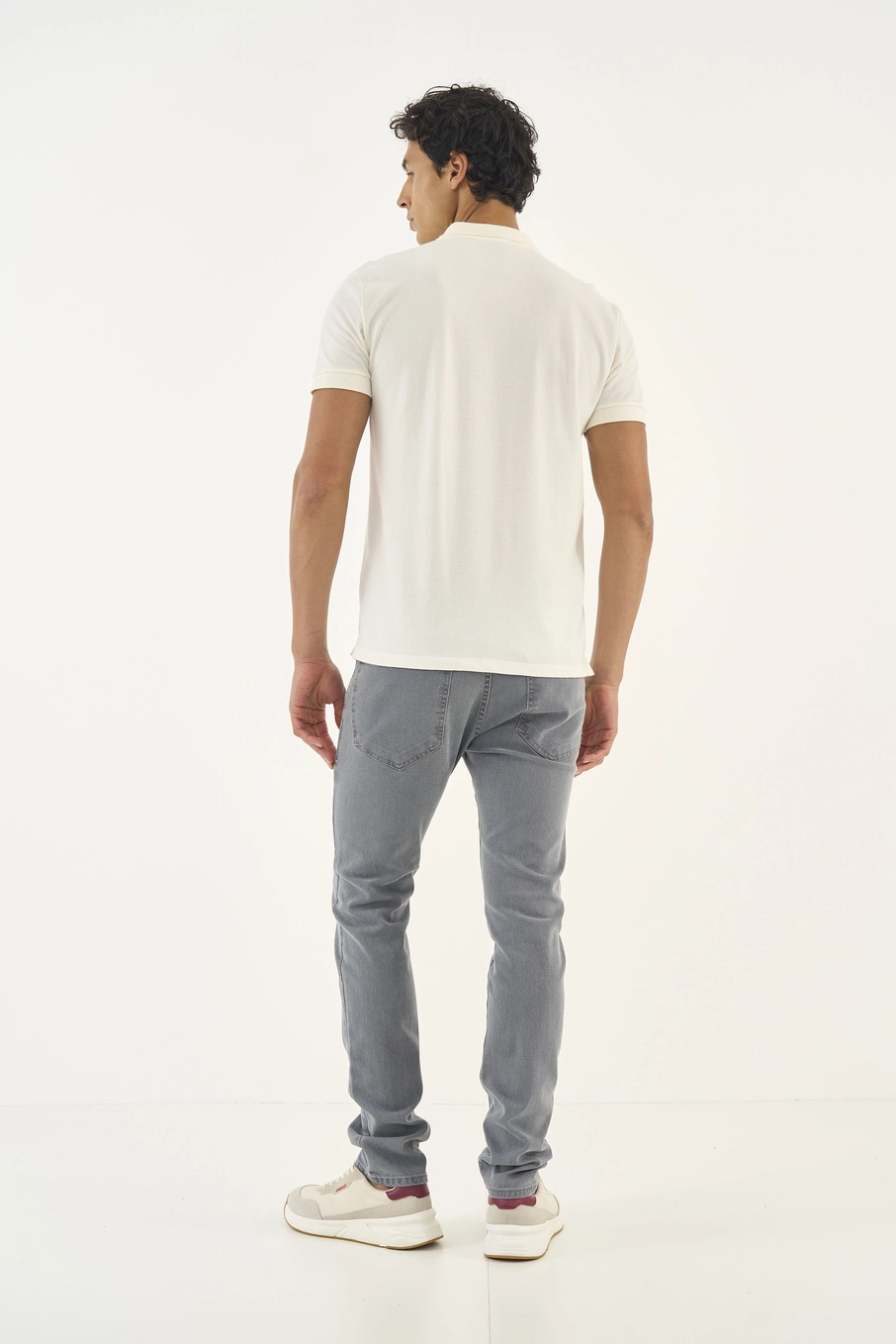 Calça Jeans Felipe Skinny Indigo Preto