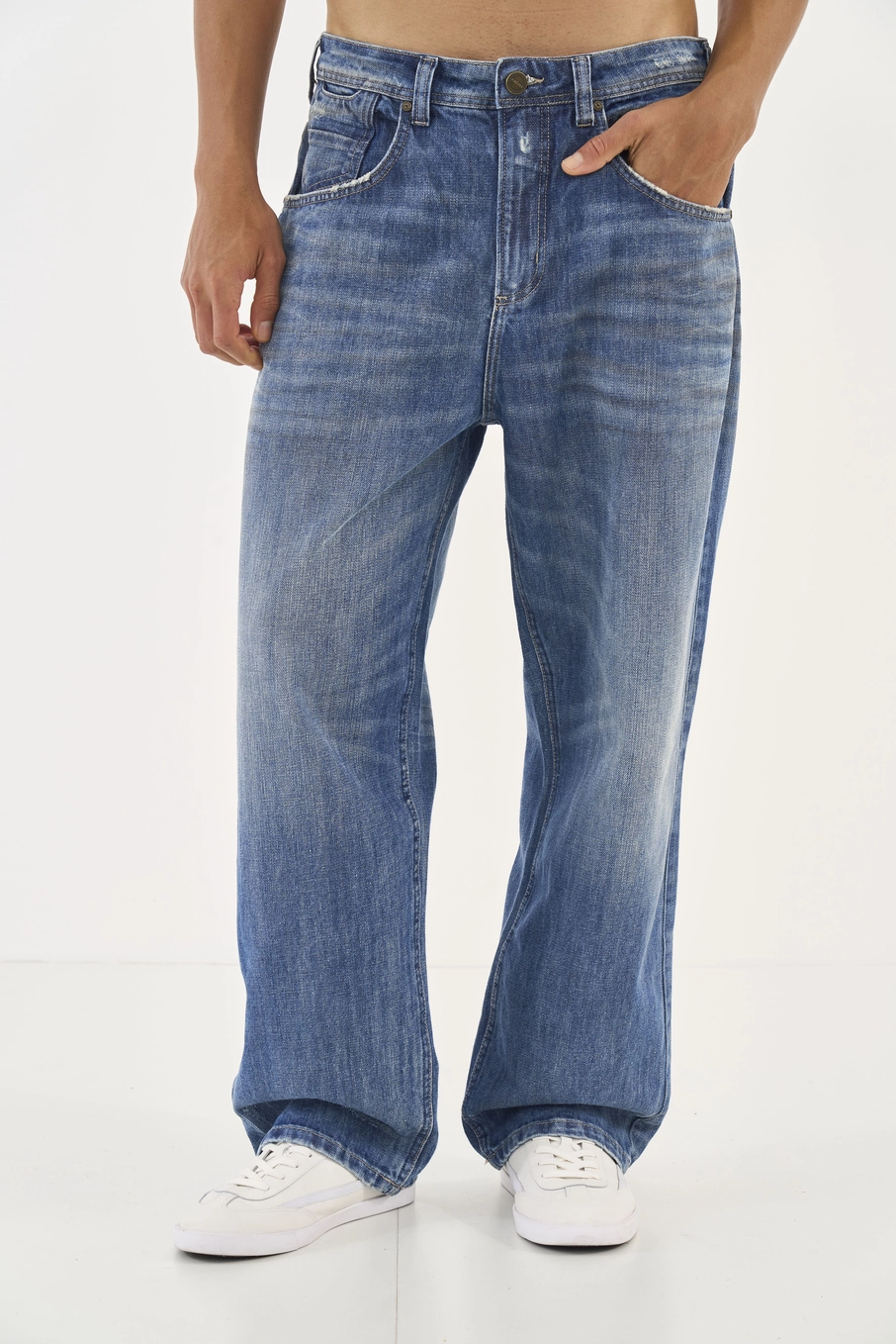 Calça Loose Jeans Lavagem Escura Índigo
