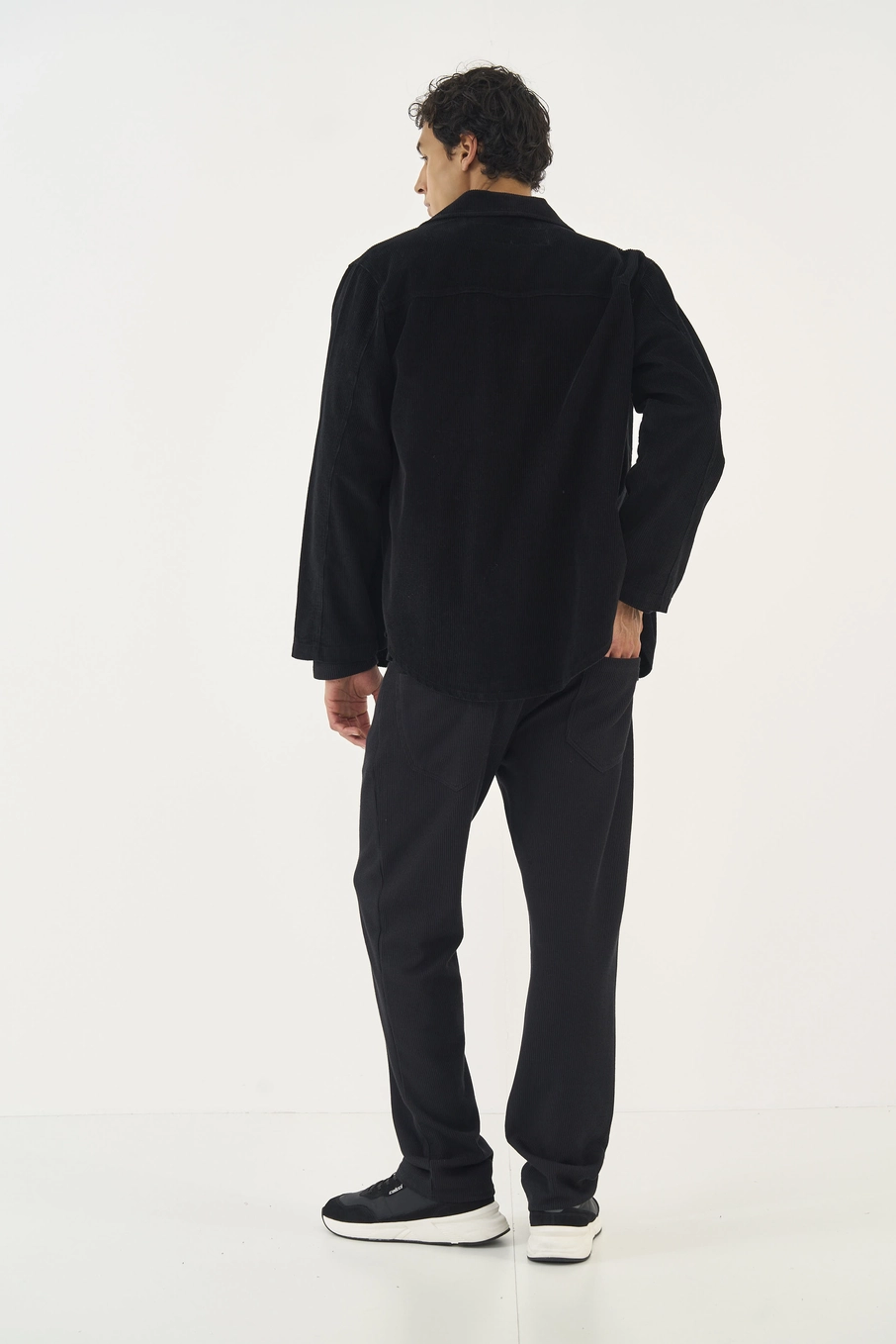 Calça Reta Basic Preto