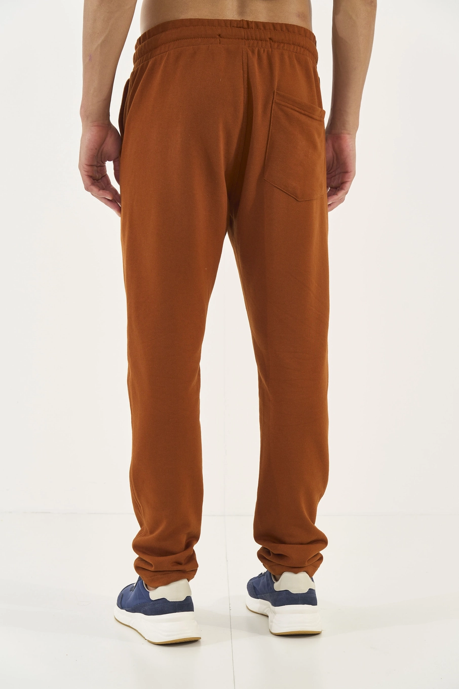 Calça Moletom Slim Com Amarração Marrom Zeus