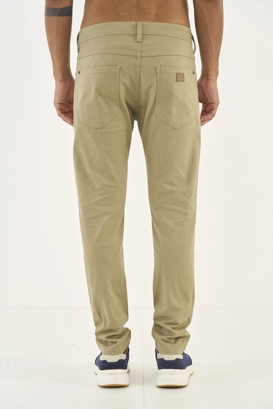 Calça Em Sarja Skinny Felipe Bege