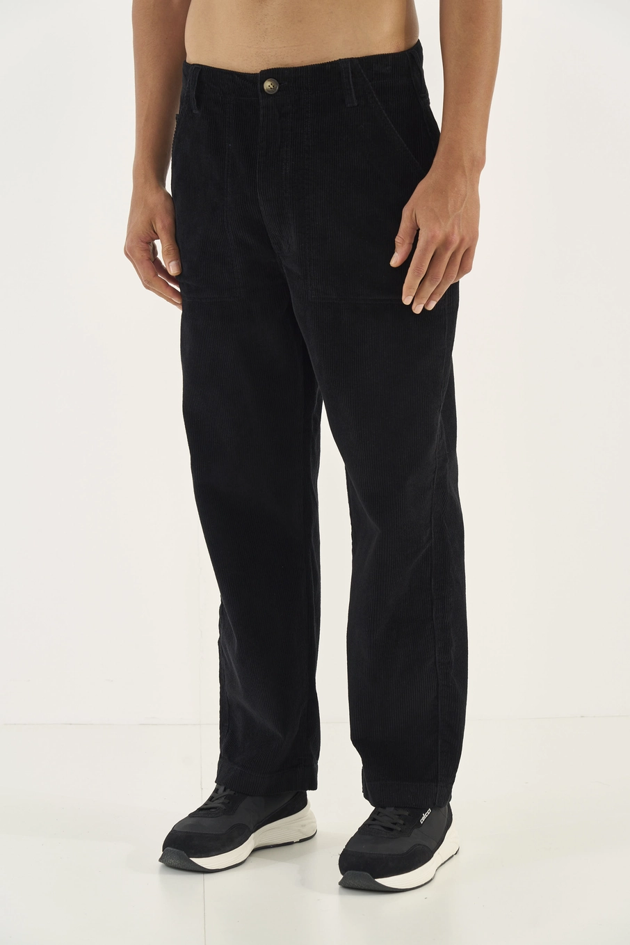 Calça Masculina Reta Em Veludo Preto
