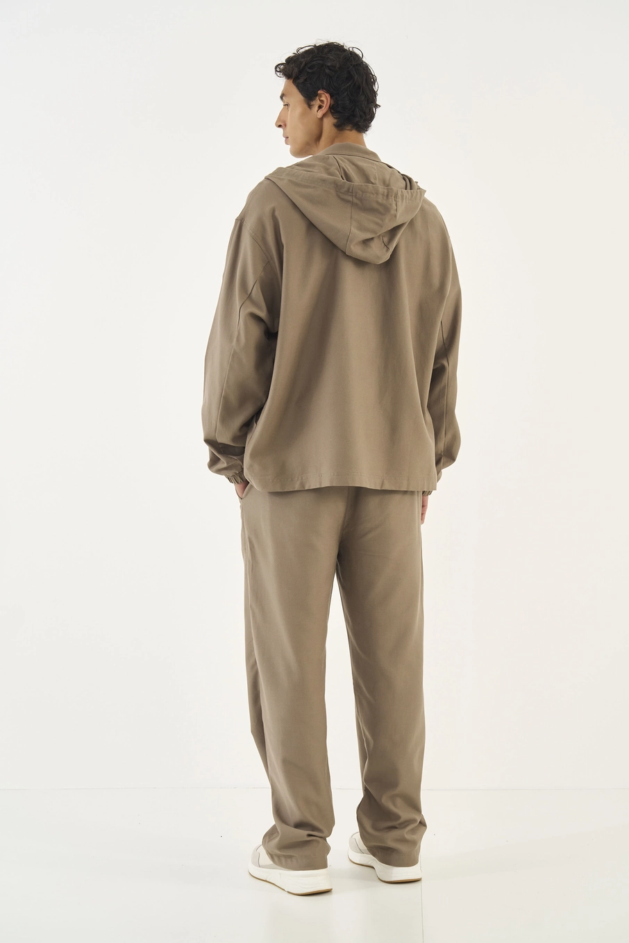 Calça Em Sarja Loose Bege Cinzas
