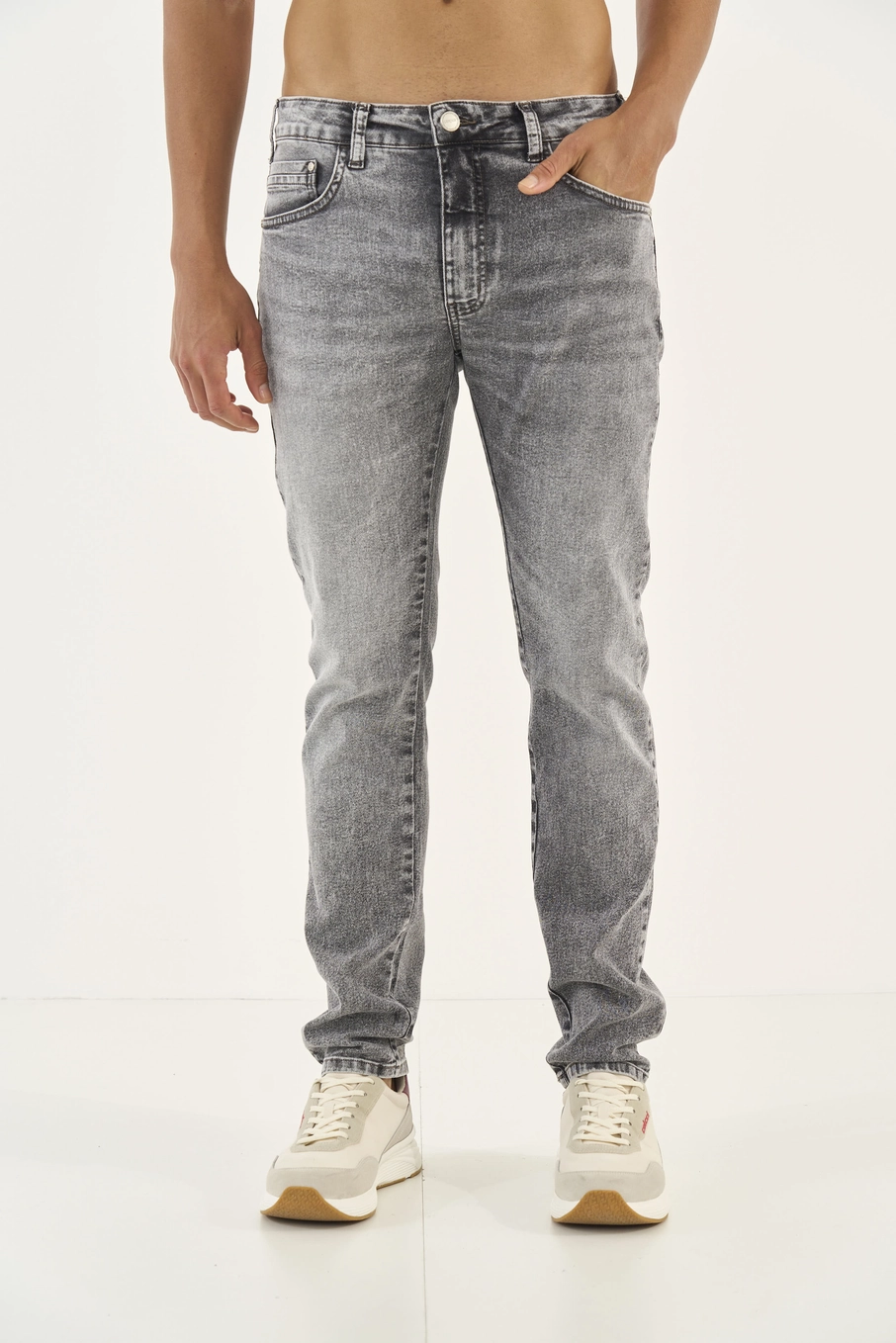 Calça Jeans Skinny Felipe Indigo Preto