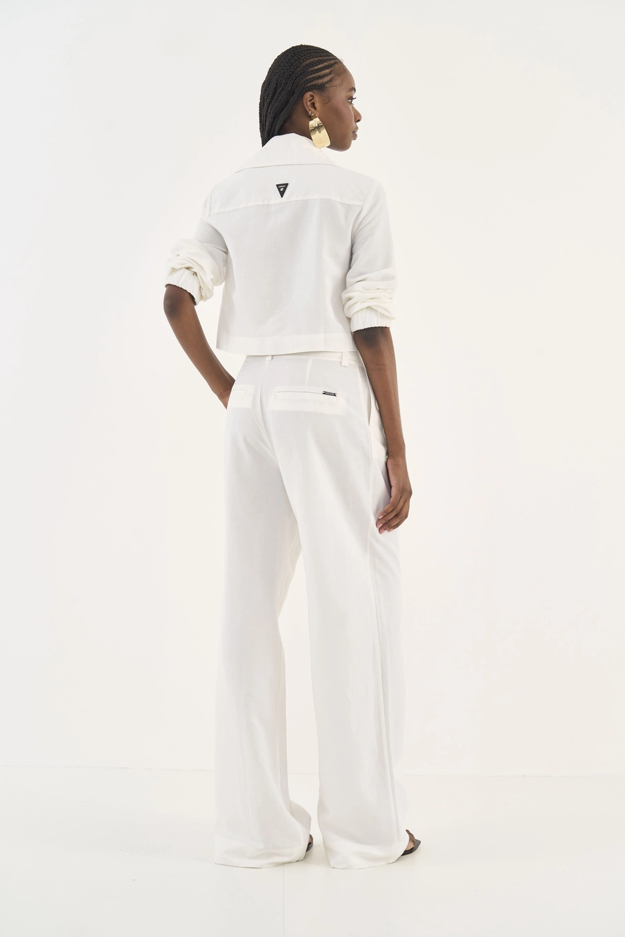 Calça Alfaiataria Wide Leg Com Linho Off Shell