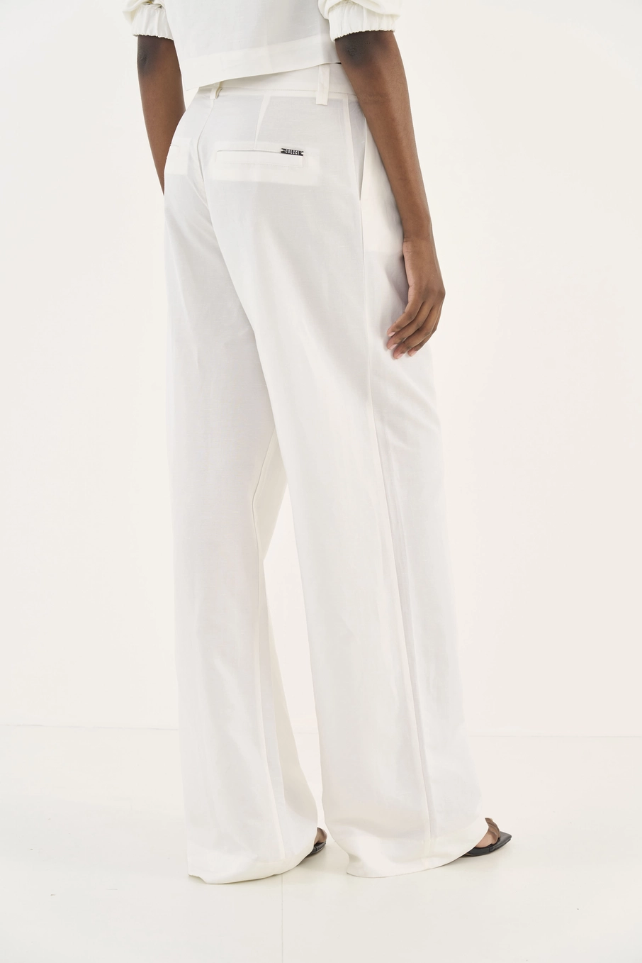 Calça Alfaiataria Wide Leg Com Linho Off Shell
