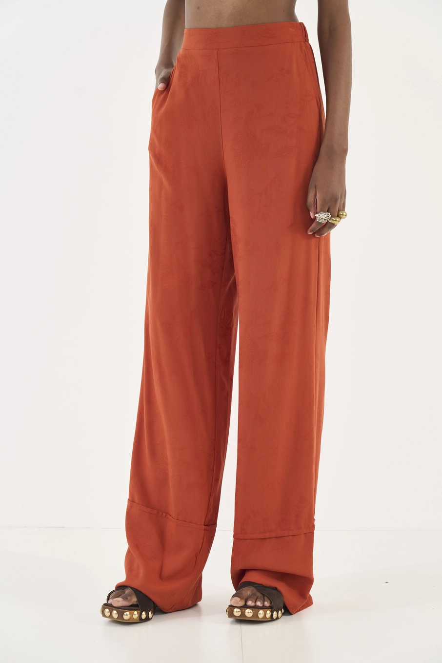 Calça Pantalona Solta Marrom