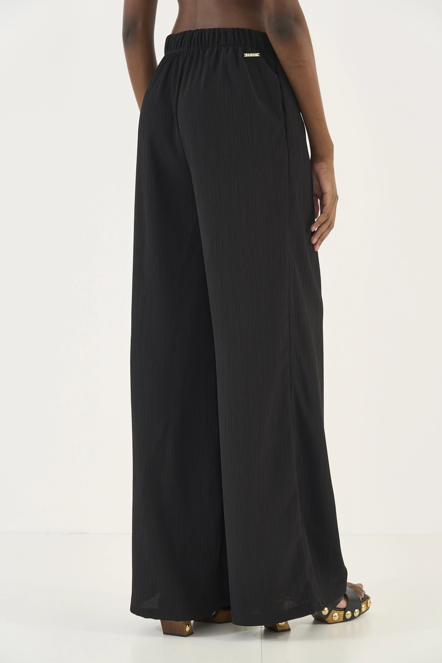Calça Wide Leg Joana Cós Elástico Preto
