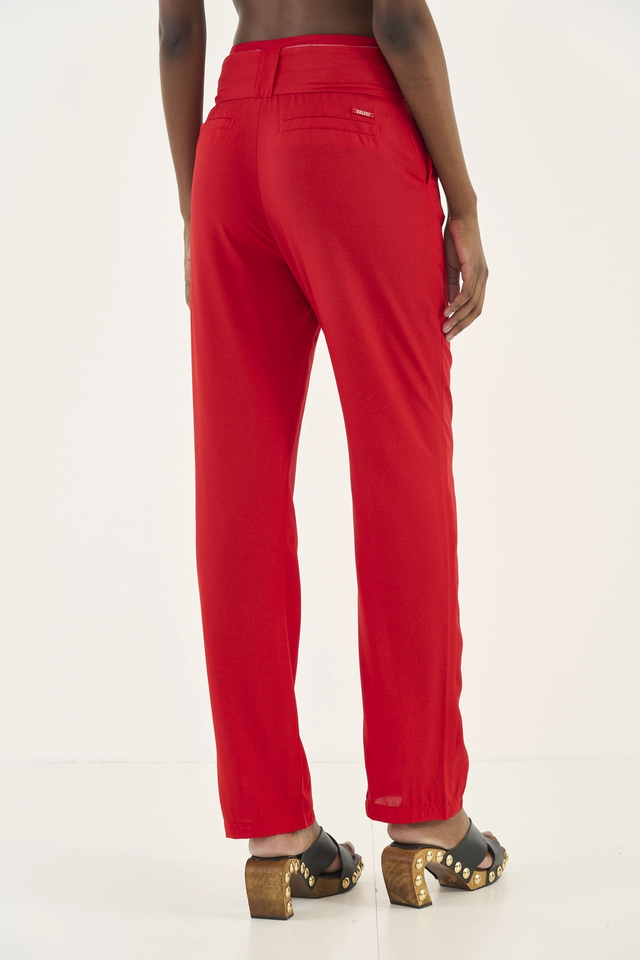 Calça Reta Com Faixa Para Amarração Vermelho