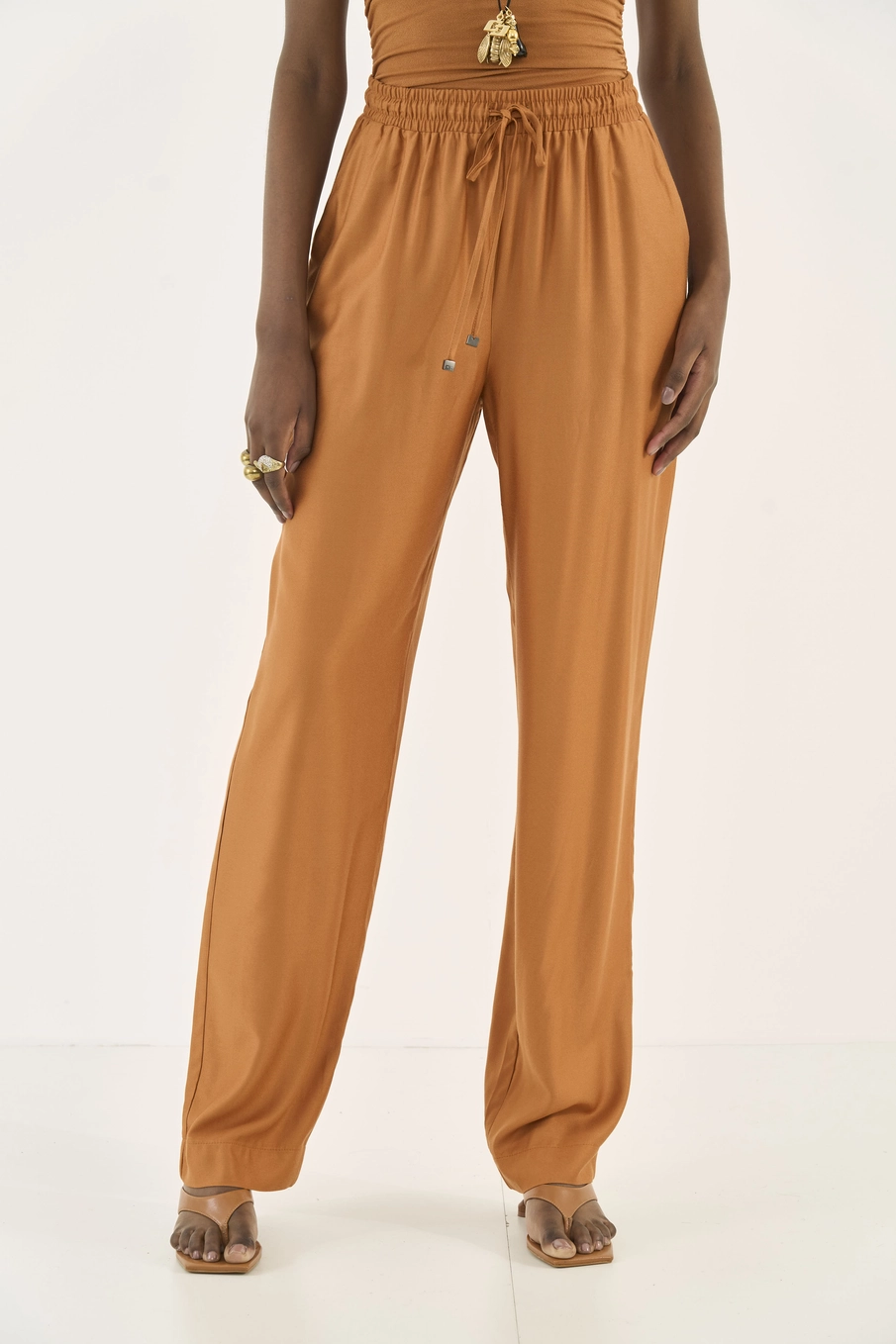 Calça Jogger Cós Elástico Bege