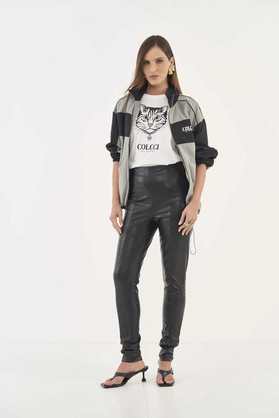 Calça Slim Resinada Preto