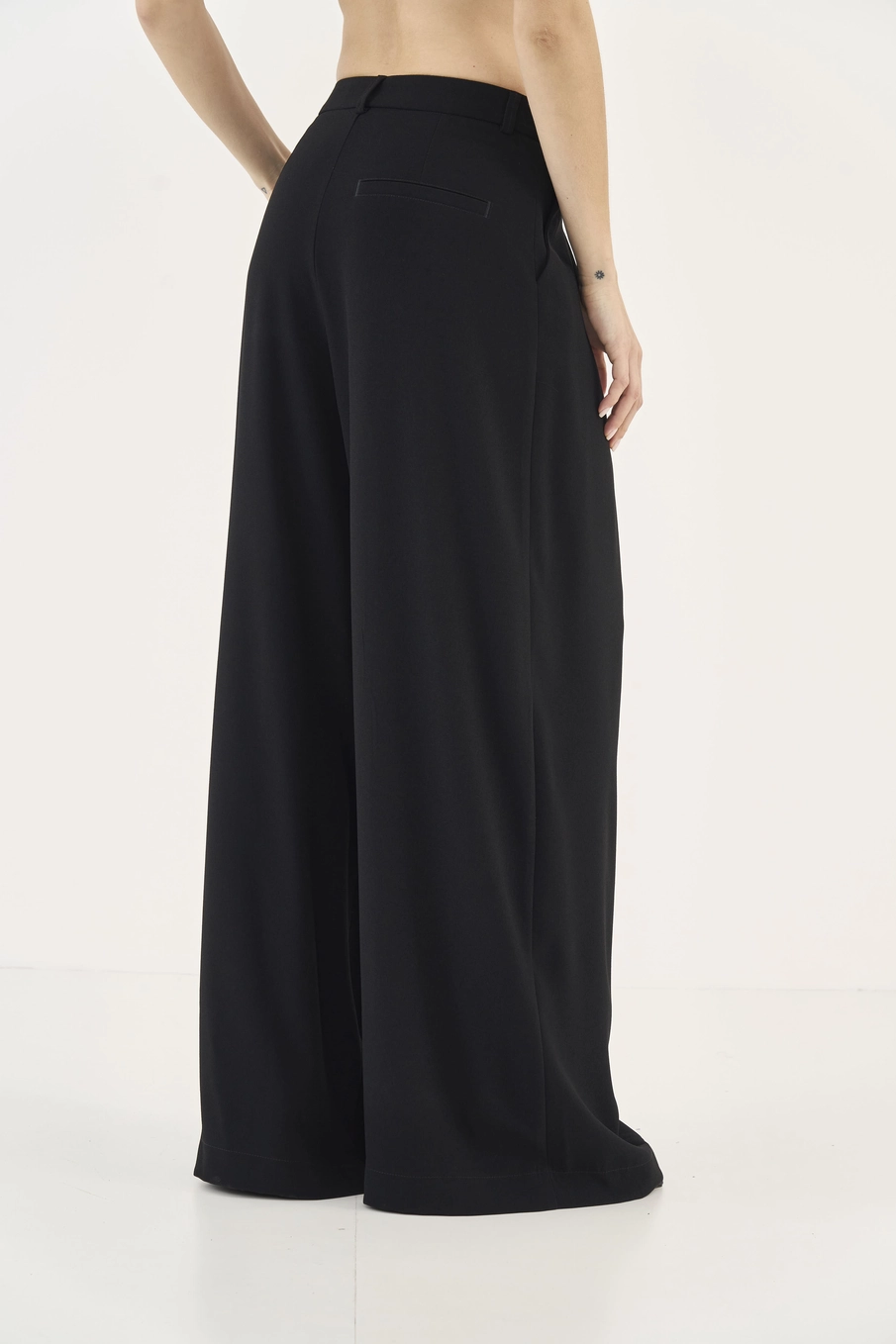 Calça Alfaiataria Wide Leg Joana Preto