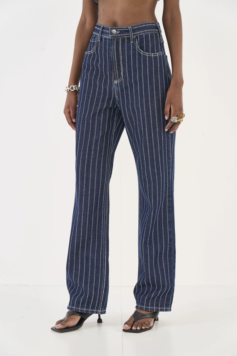 Calça Jeans Reta Listrada Leoni Estampados