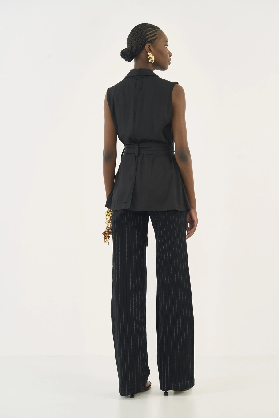 Calça Em Sarja Listrada Juliette Wide Leg Preto