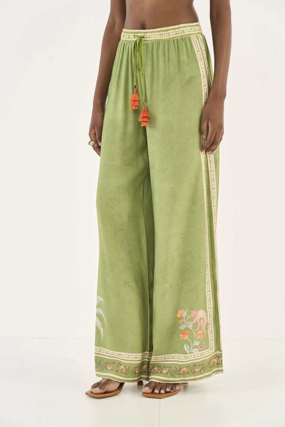 Calça Pantalona Estampada Estampados
