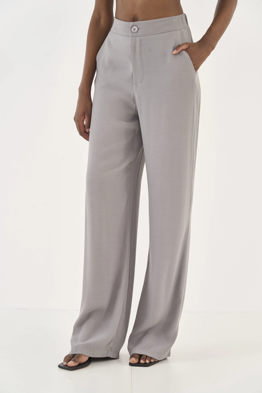Calça Alfaiataria Wide Leg Cinza