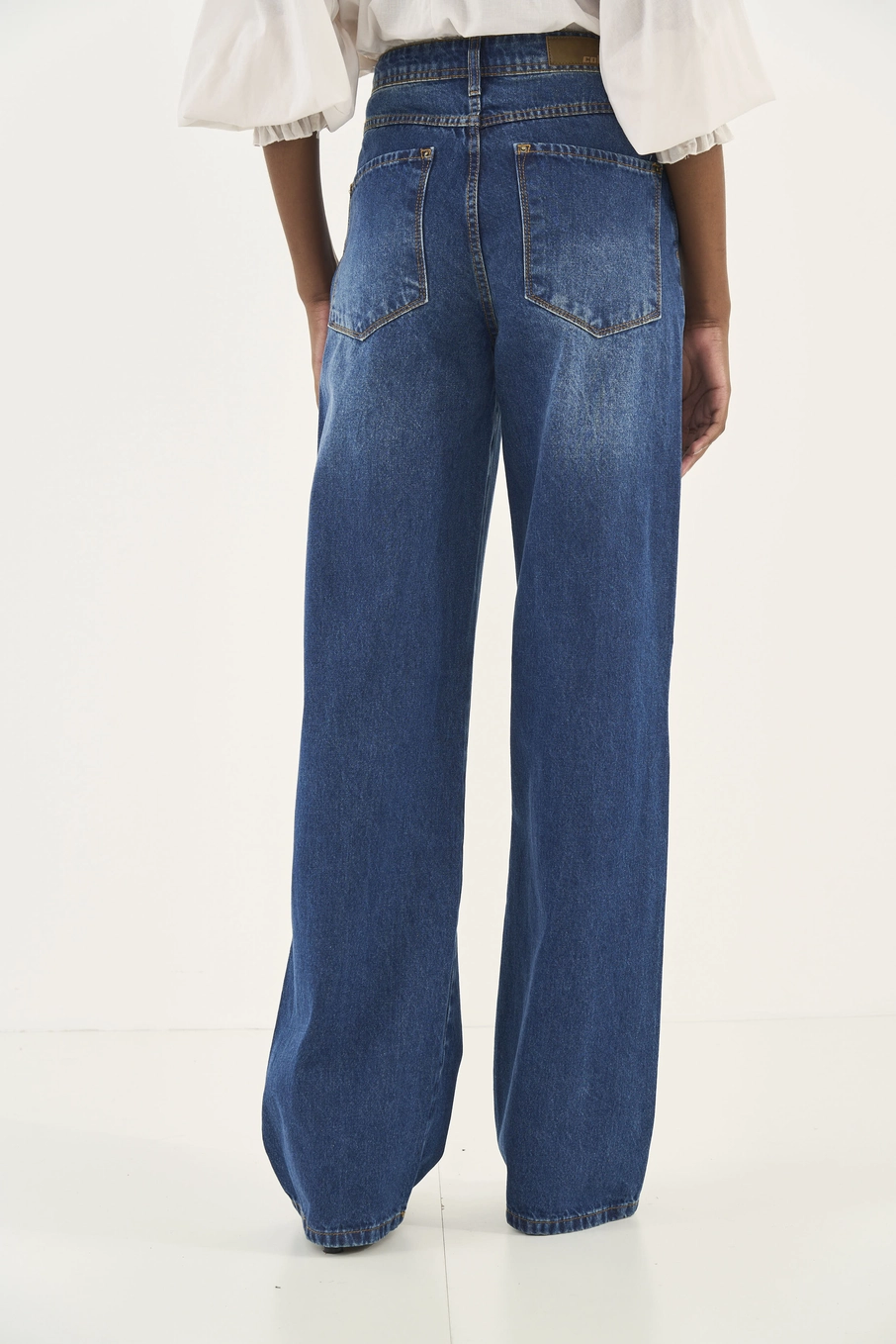 Calça Jeans Juliette Wide Leg Com Aplicação Índigo