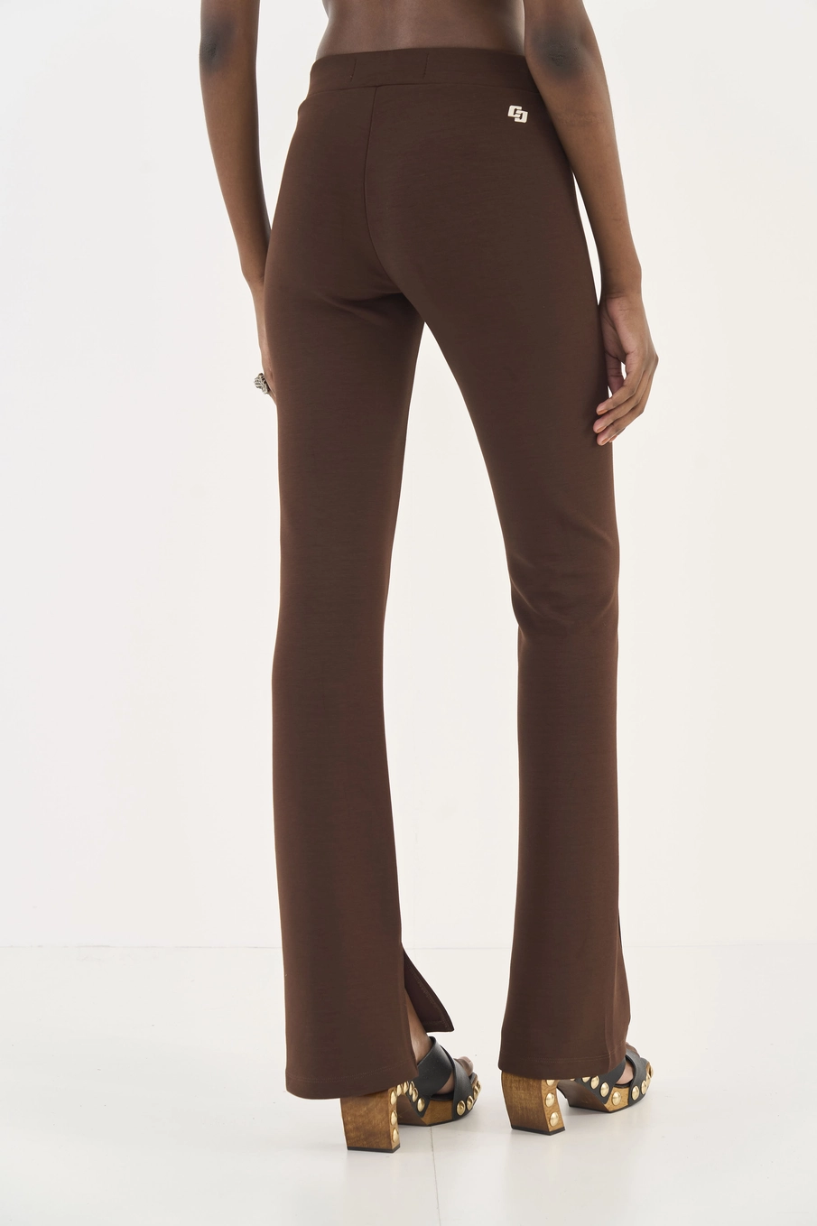 Calça Alfaiataria Flare Marrom