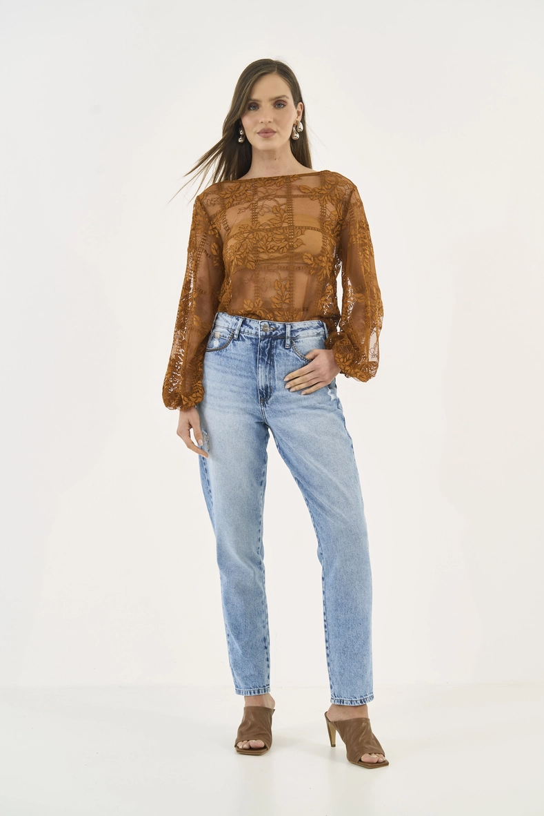 Calça Jeans Bruna Mom Com Correntes