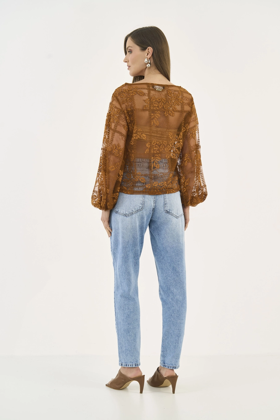 Calça Jeans Bruna Mom Com Correntes Índigo