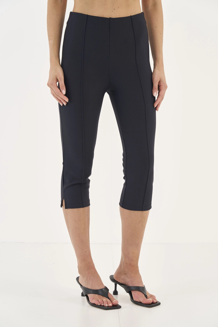 Calça Joana Capri Preto