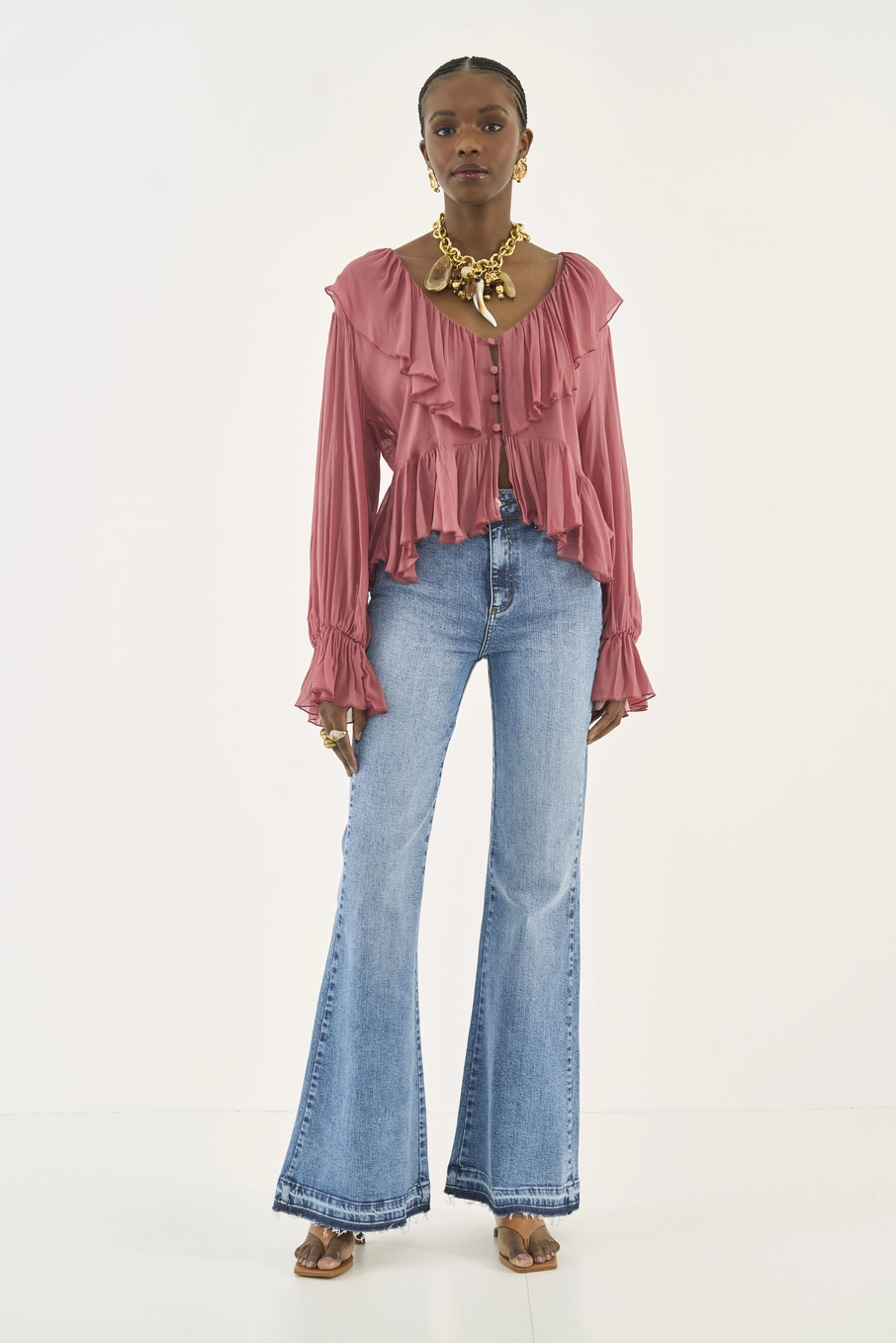 Calça Jeans Bruna Flare Com Barra A Fio Índigo