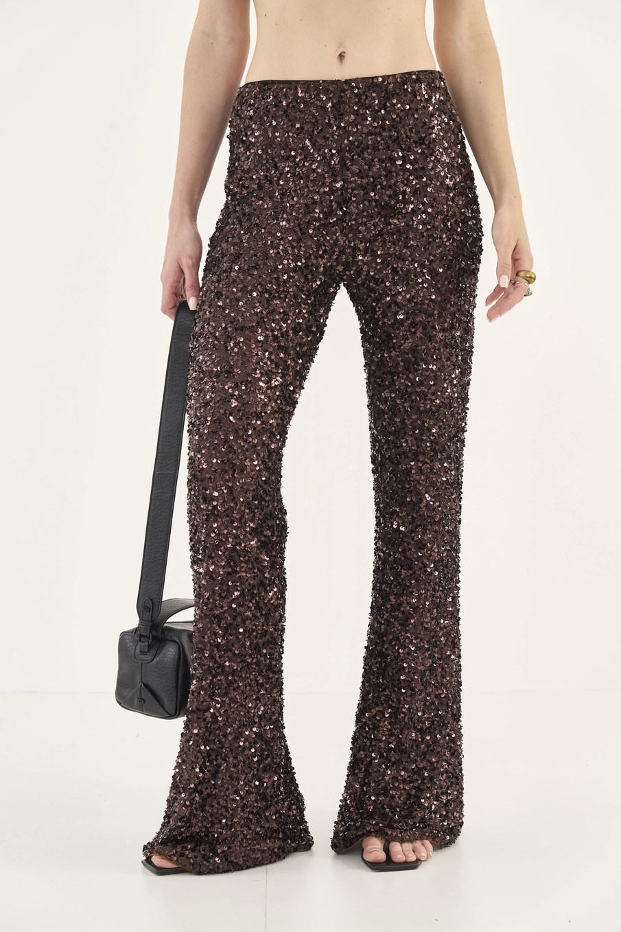 Calça Flare Com Paetê Marrom