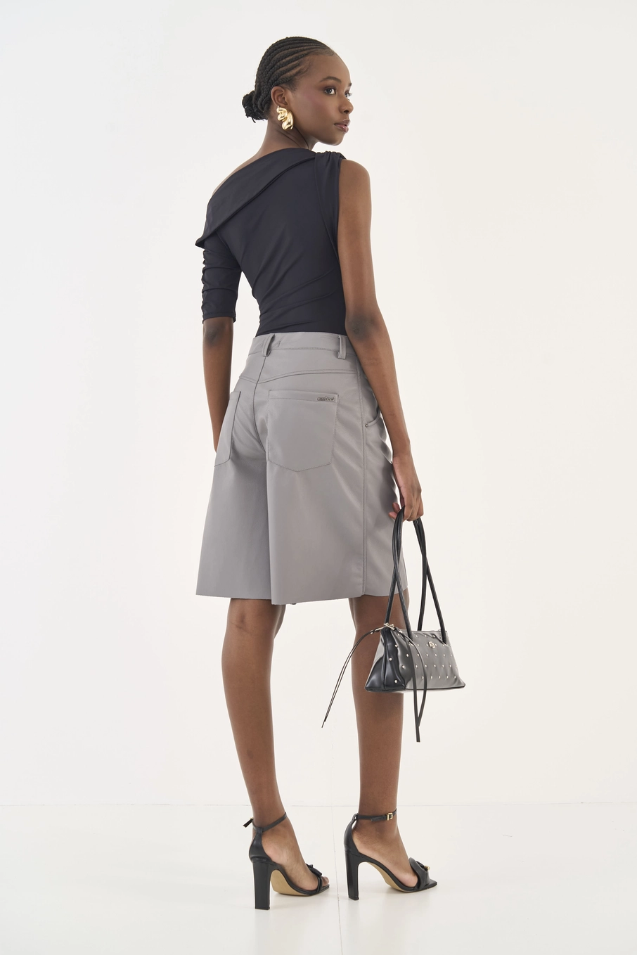 Bermuda Colcci Cinza