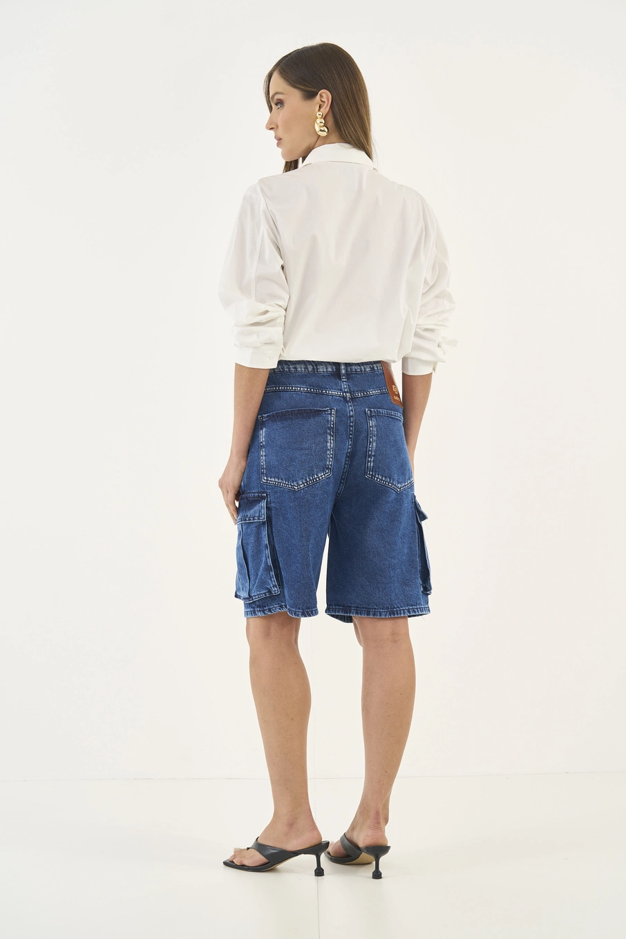 Bermuda Jeans Gigi Cargo Índigo