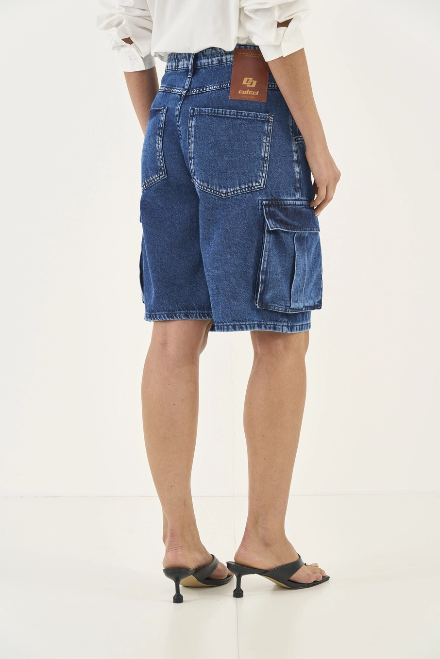 Bermuda Jeans Gigi Cargo Índigo