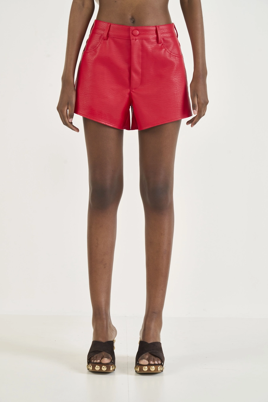 Short Resinado Justo Vermelho