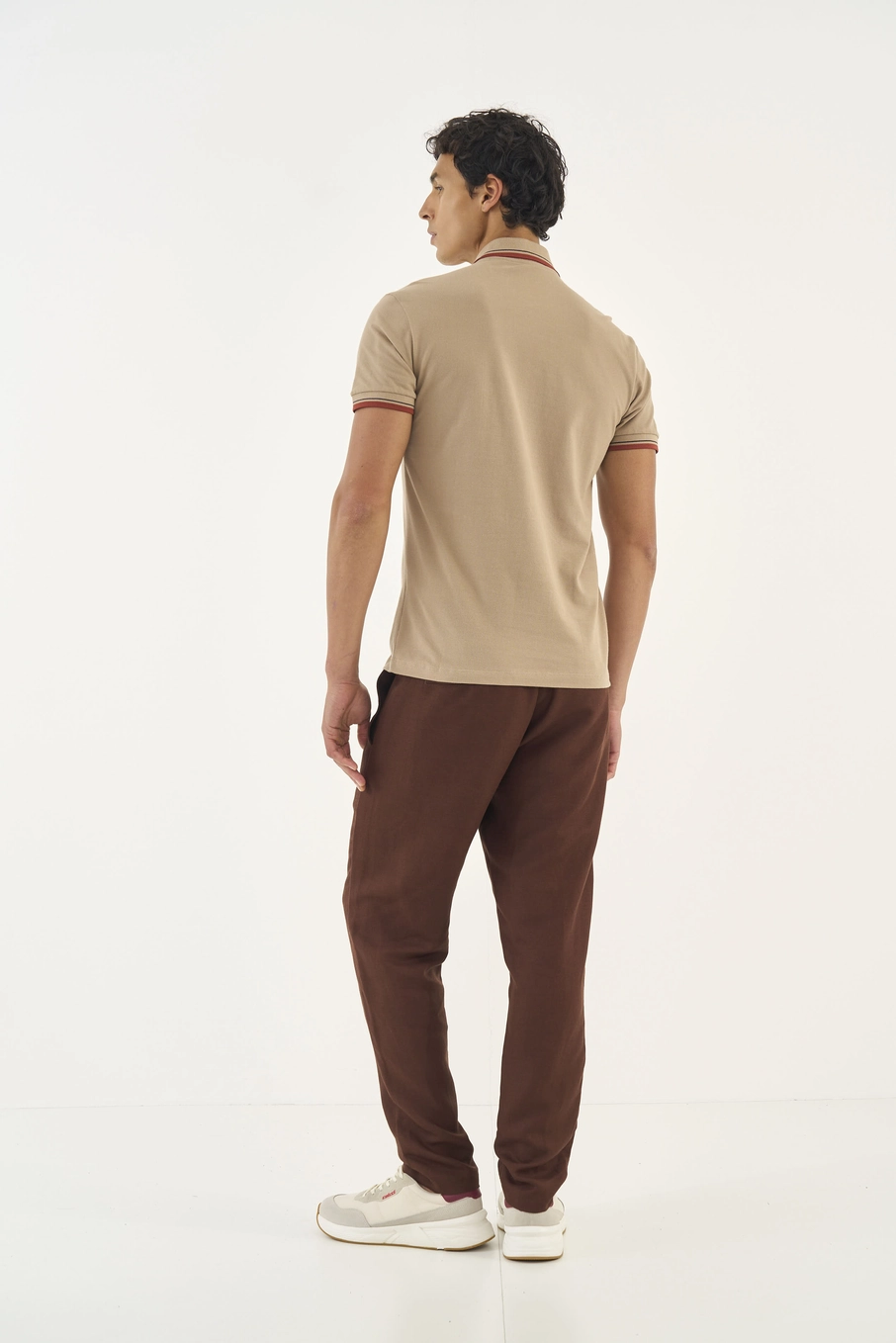 Polo Comfort Gola Com Listras Bege