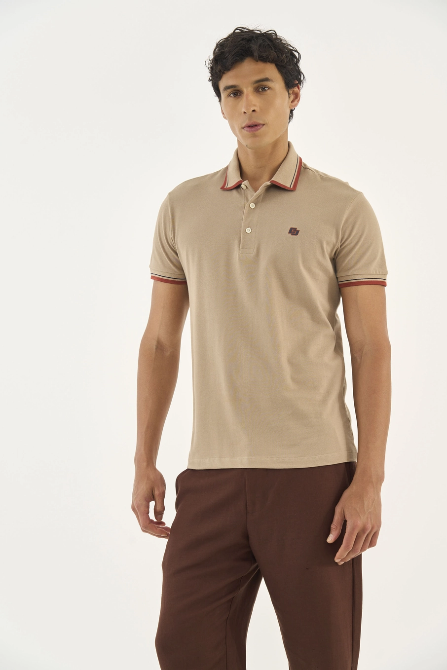Polo Comfort Gola Com Listras Bege