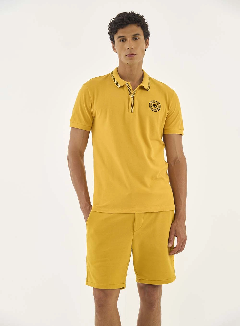 Polo Com Bordado C Duplo Amarelo