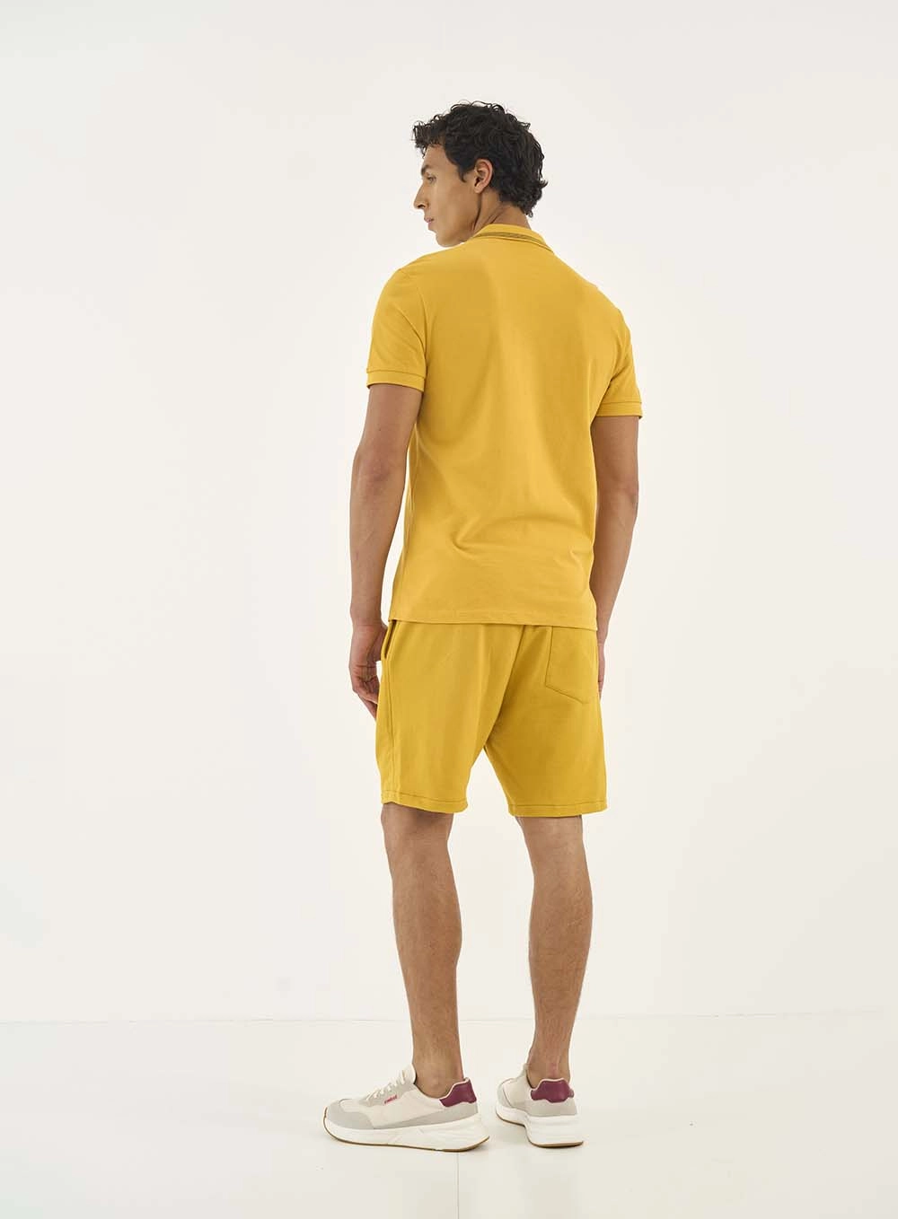 Polo Com Bordado C Duplo Amarelo