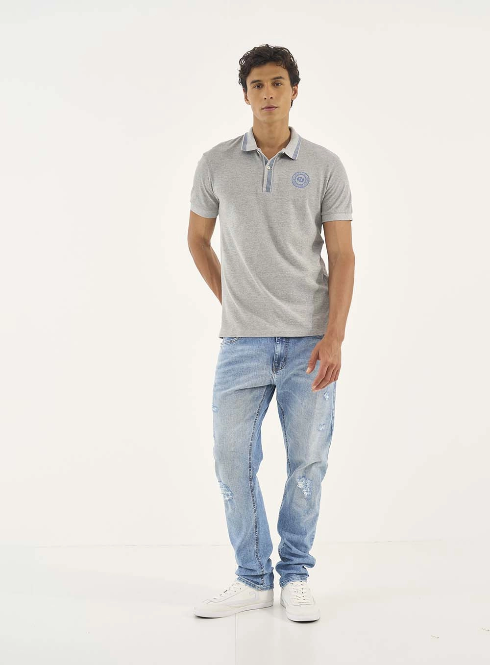 Polo Com Bordado C Duplo Cinza