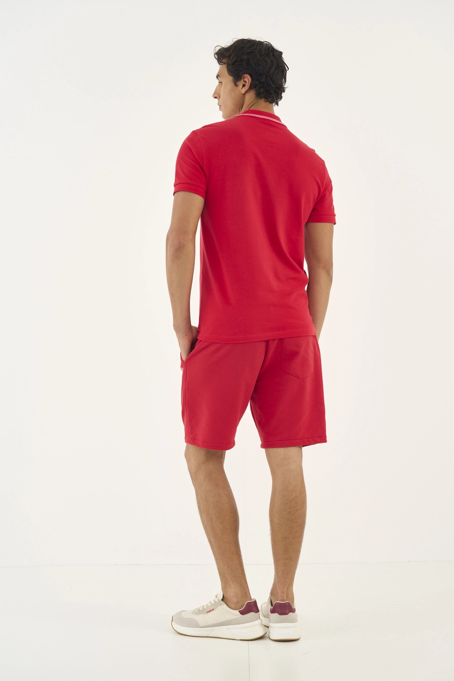 Polo Com Bordado C Duplo Vermelho