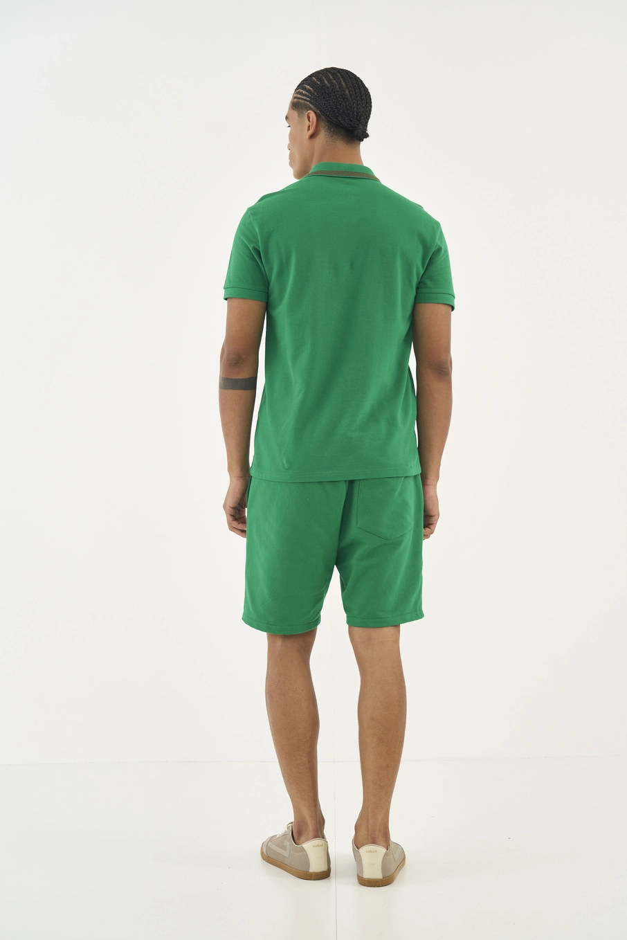 Polo Com Bordado C Duplo Vermelho