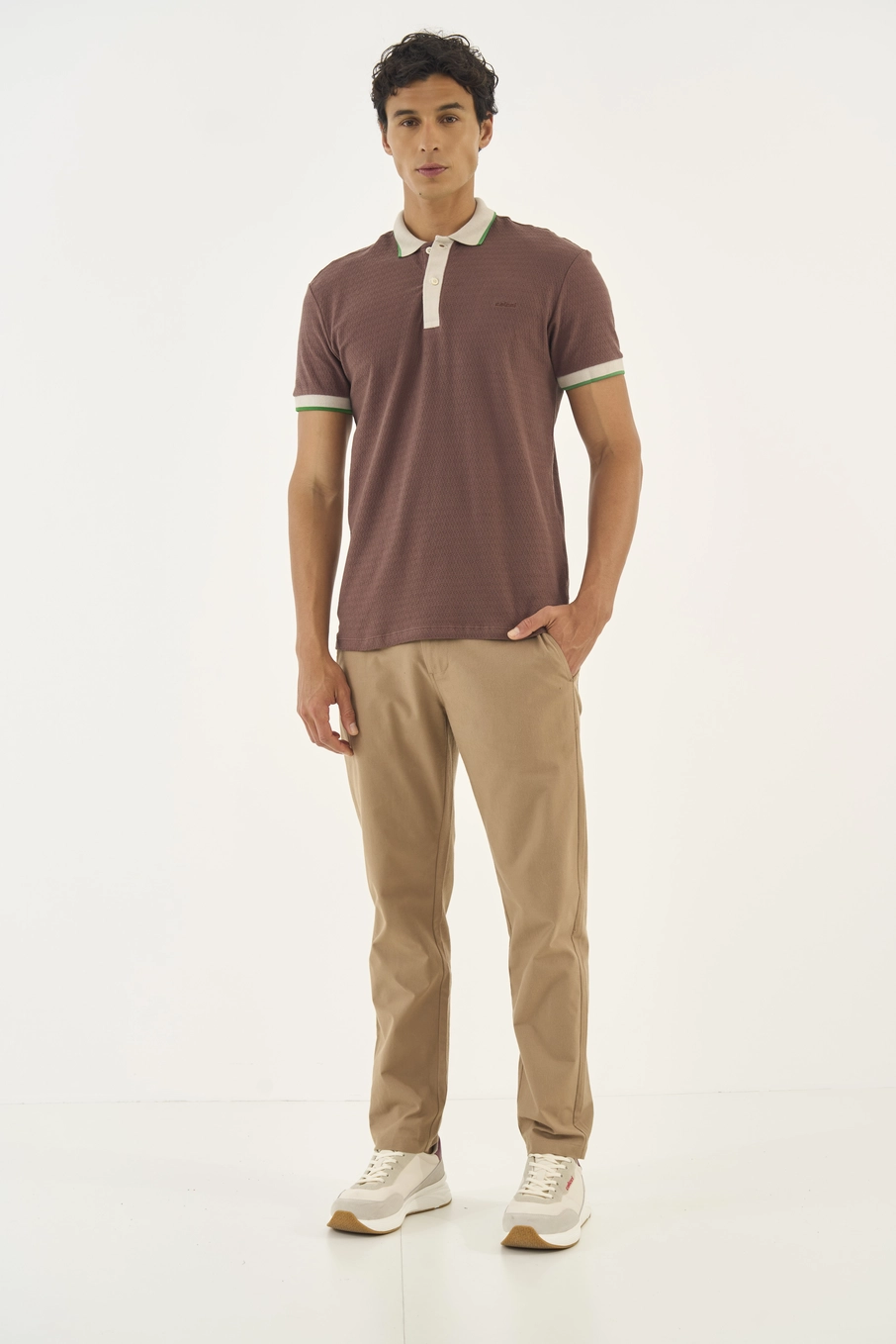 Polo Slim Duo Color Texturizada Marrom
