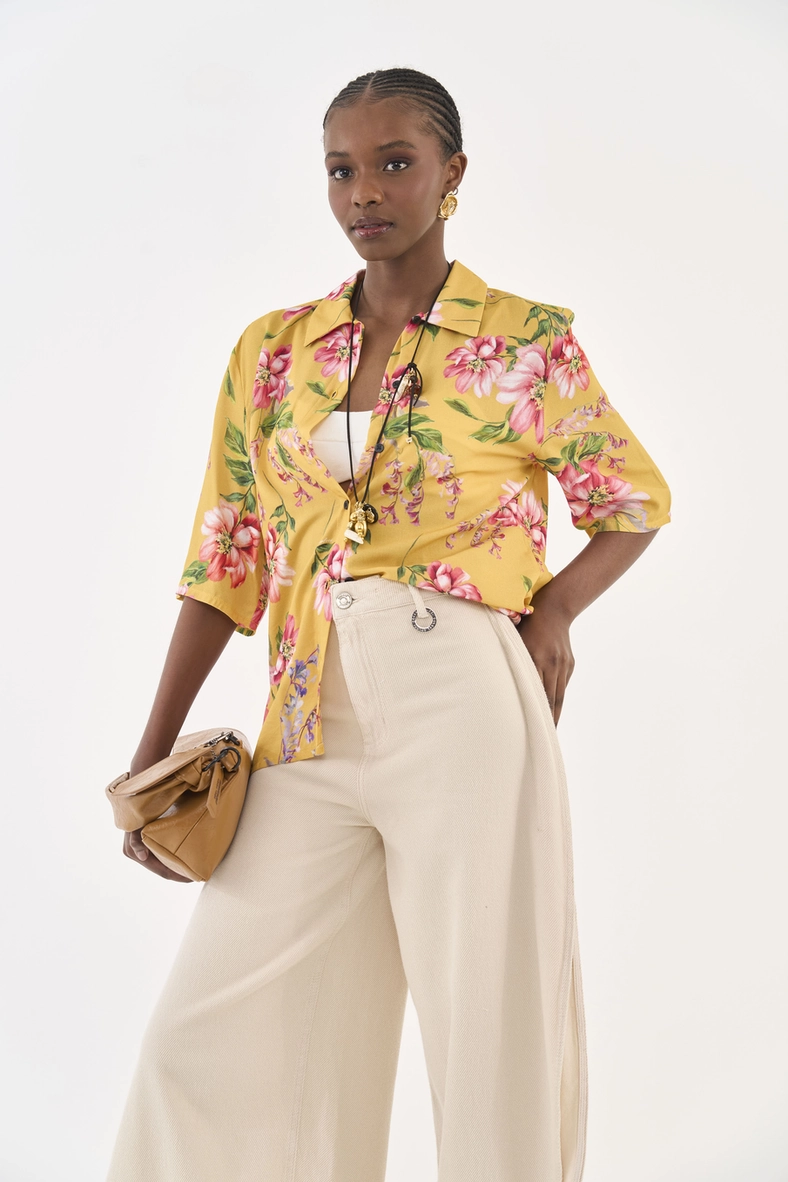 Camisa Loose Estampada Floral