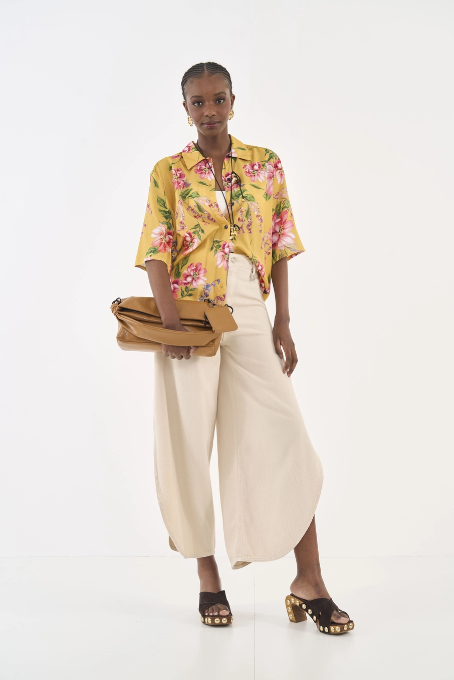 Camisa Loose Estampada Floral Estampados