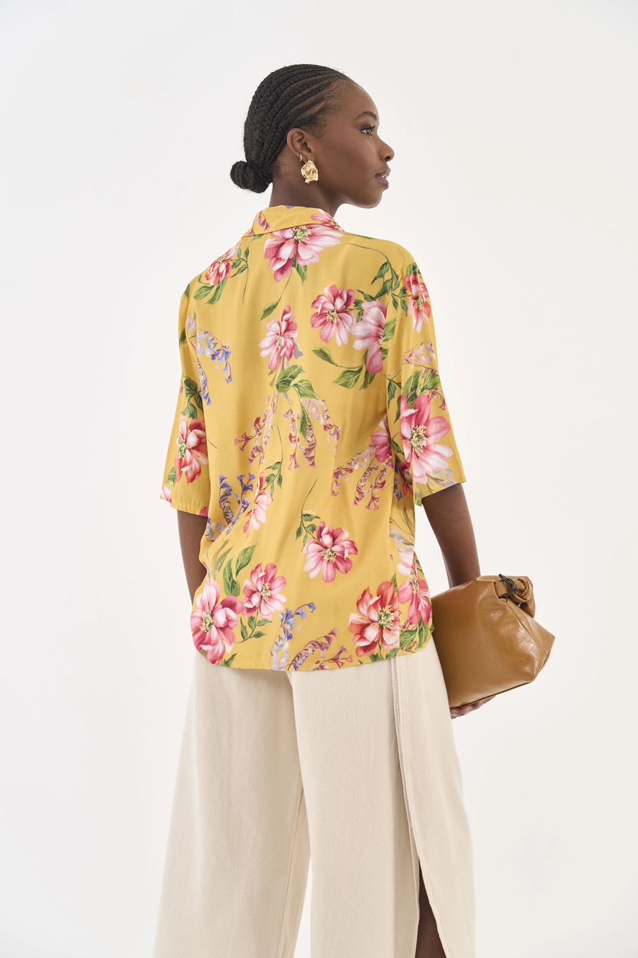 Camisa Loose Estampada Floral Estampados