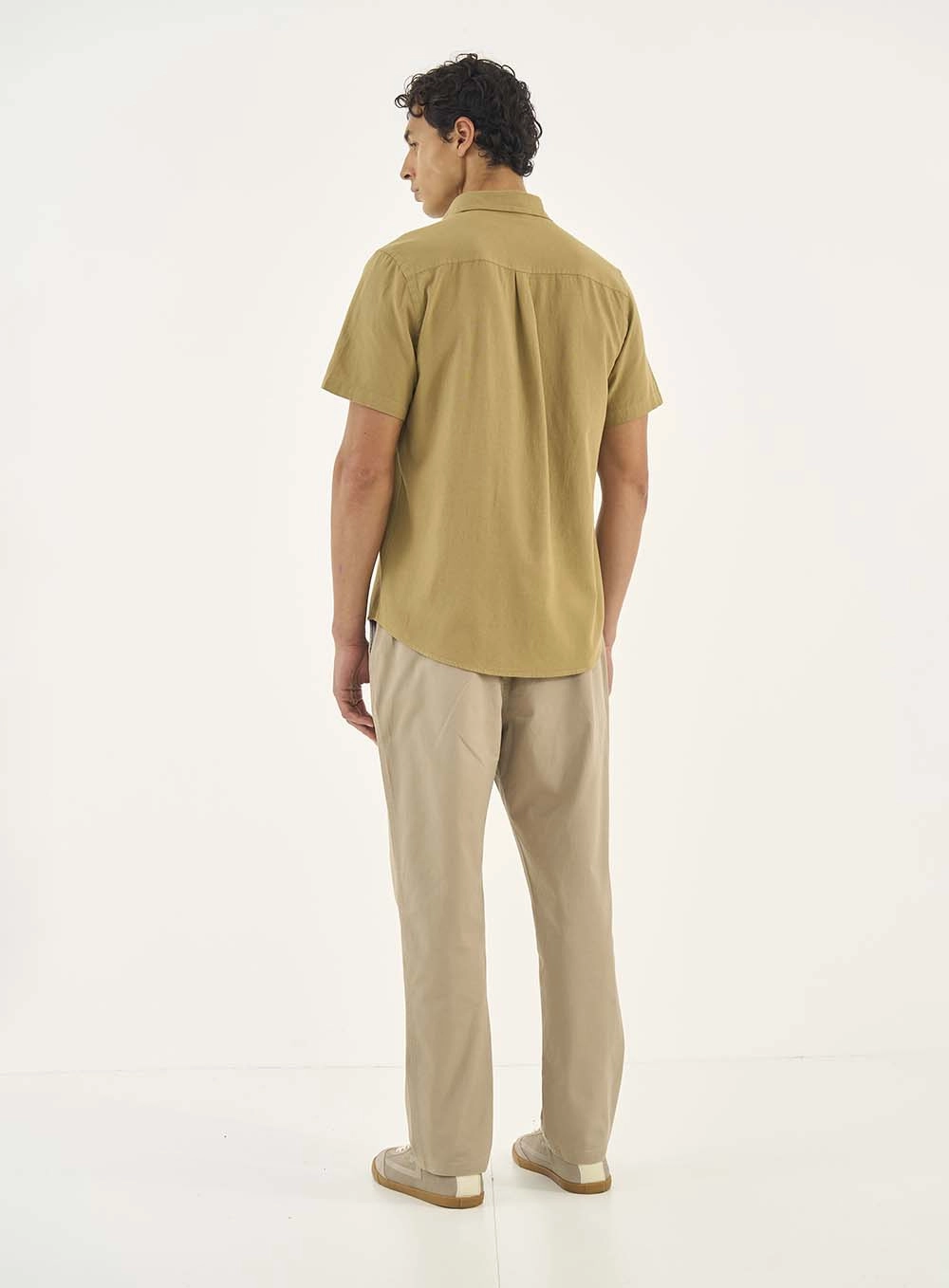 Camisa Manga Curta Relax Bege