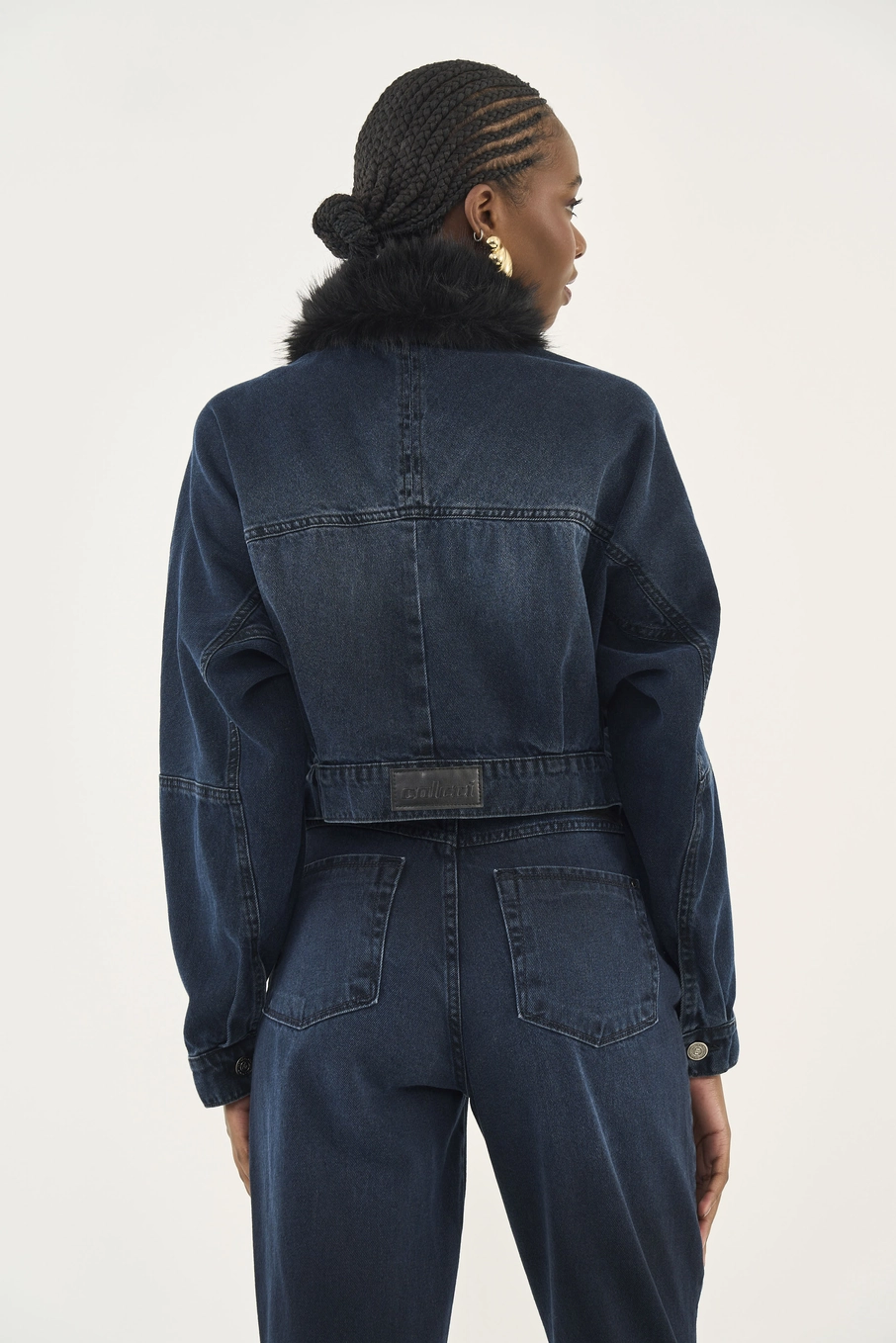 Jaqueta Jeans Com Gola De Pelo Índigo