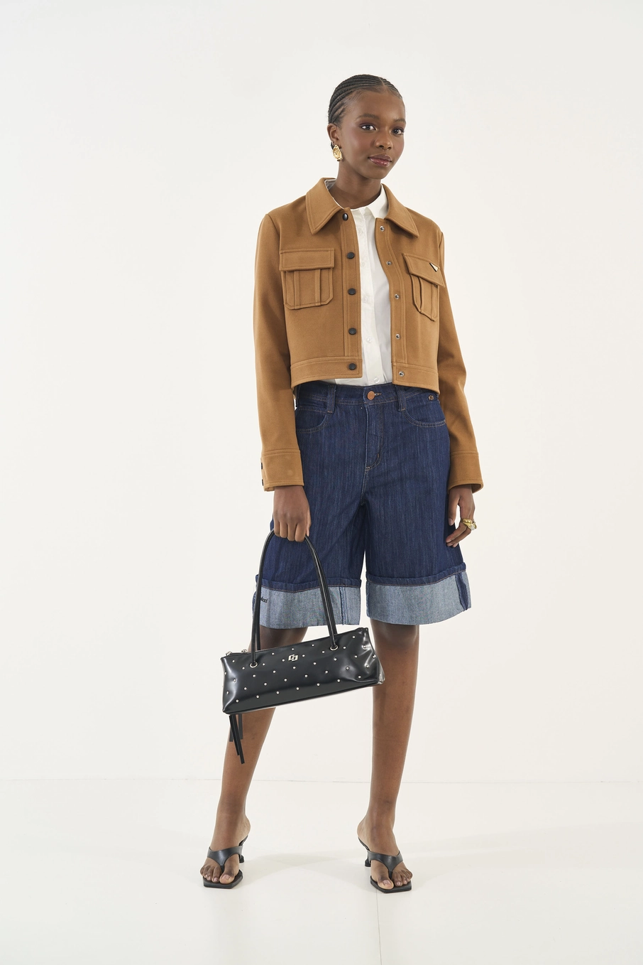 Jaqueta Reta Em Suede Com Bolsos Utilitários Marrom