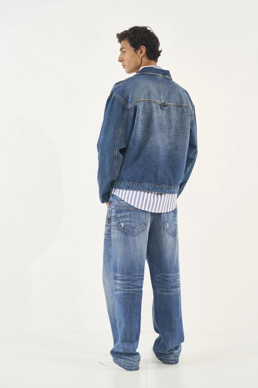 Jaqueta Jeans Vintage Com Bolsos Índigo