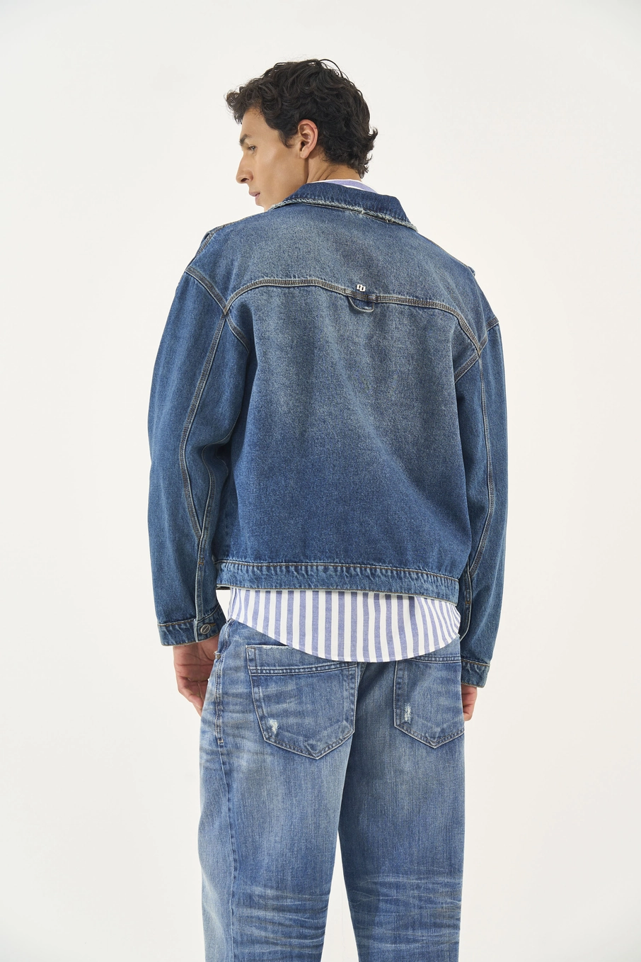 Jaqueta Jeans Vintage Com Bolsos Índigo